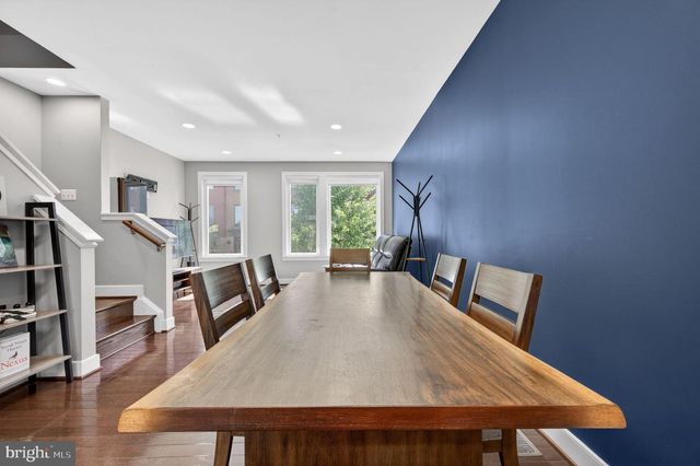 2944 STELLA BLUE LN, Fairfax, VA 22031