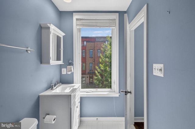 2944 STELLA BLUE LN, Fairfax, VA 22031