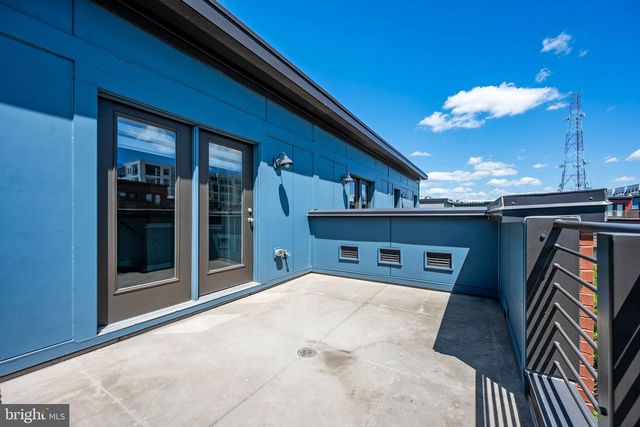 2944 STELLA BLUE LN, Fairfax, VA 22031