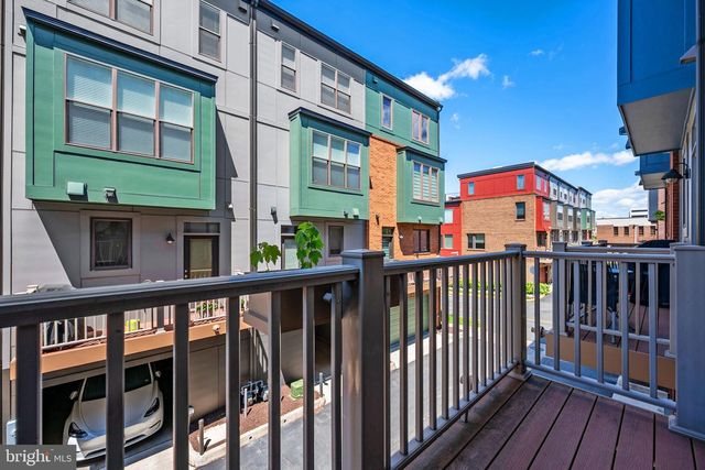 2944 STELLA BLUE LN, Fairfax, VA 22031
