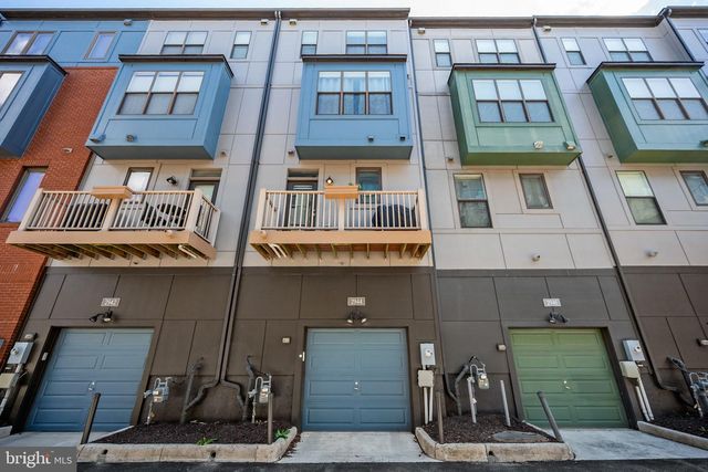 2944 STELLA BLUE LN, Fairfax, VA 22031