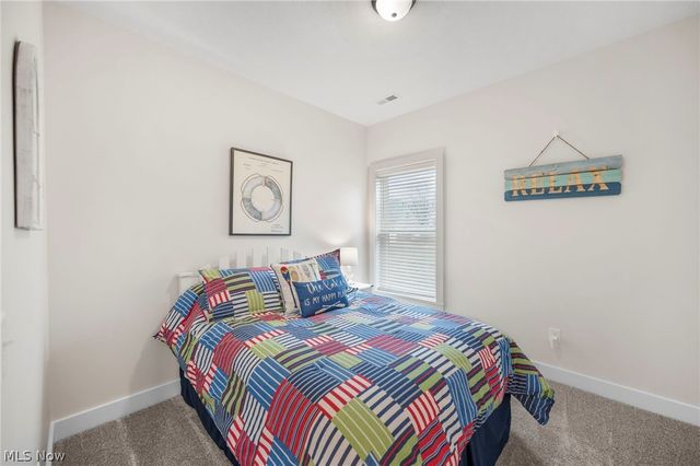 231 Lake Avenue, Ashtabula, OH 44004