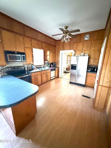 465 6th Street, Aurora, NC 27806