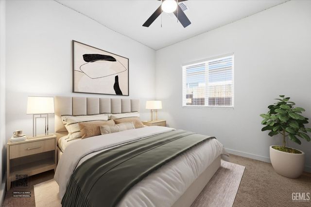 910 Hartlepool Avenue, Bakersfield, CA 93307