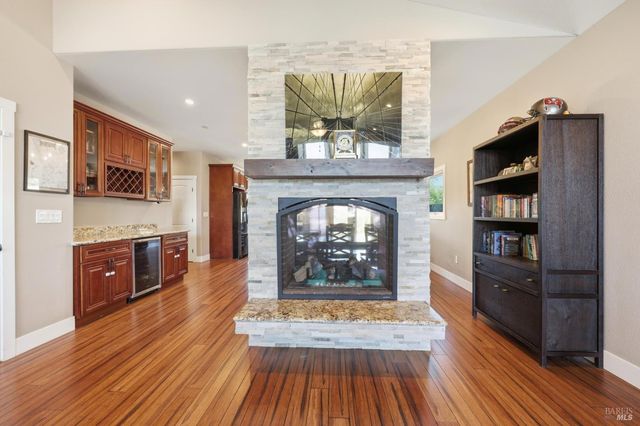 1640 Jenna Pl, Santa Rosa, CA 95403