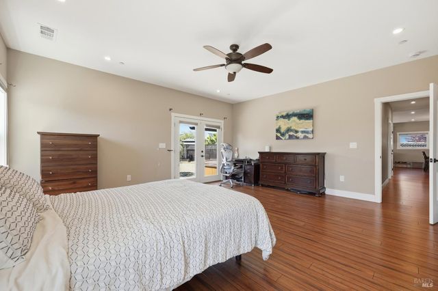 1640 Jenna Pl, Santa Rosa, CA 95403