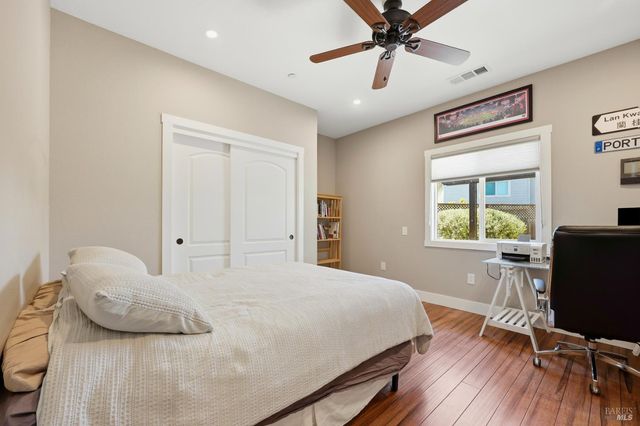 1640 Jenna Pl, Santa Rosa, CA 95403