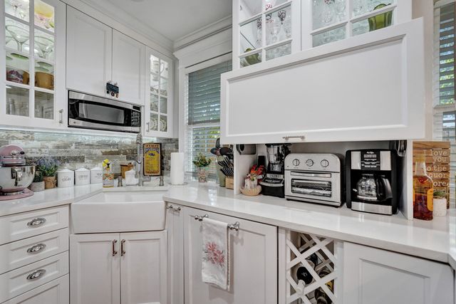 1205 SW 4th Street, Fort Lauderdale, FL 33312