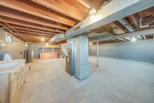 306 E Cedar Street, Leroy, IL 61752