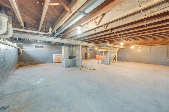 306 E Cedar Street, Leroy, IL 61752