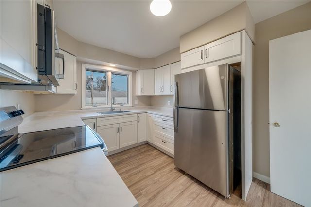 306 E Cedar Street, Leroy, IL 61752