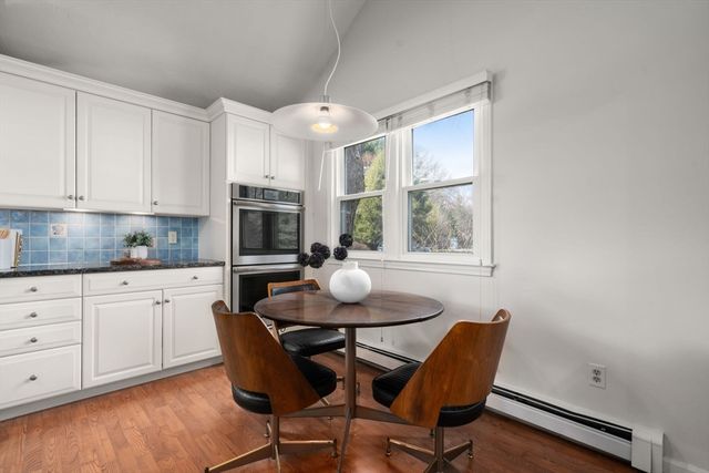 16 Blacksmith Dr, Medfield, MA 02052