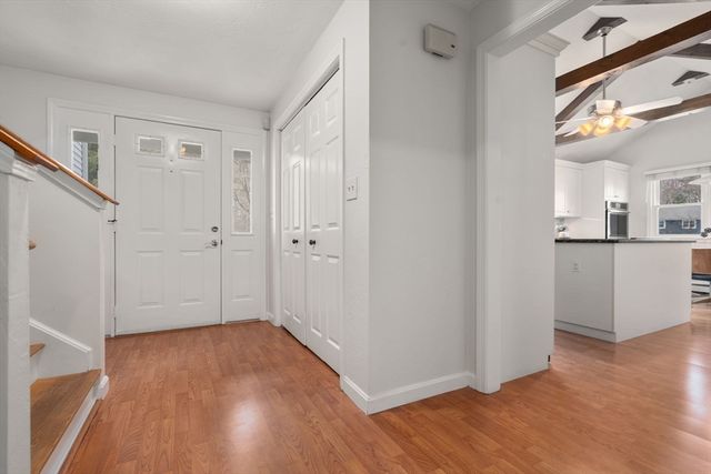 16 Blacksmith Dr, Medfield, MA 02052