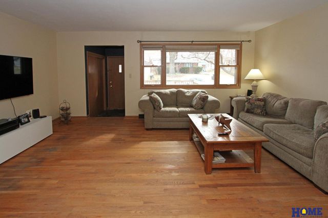 1611 N 60th Street, Lincoln, NE 68505