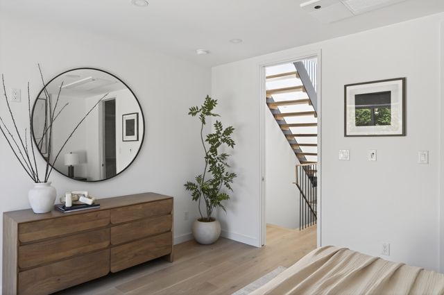 340 CARROLL Street, New York City, NY 11231