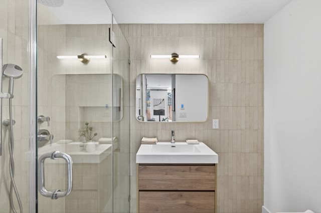340 CARROLL Street, New York City, NY 11231