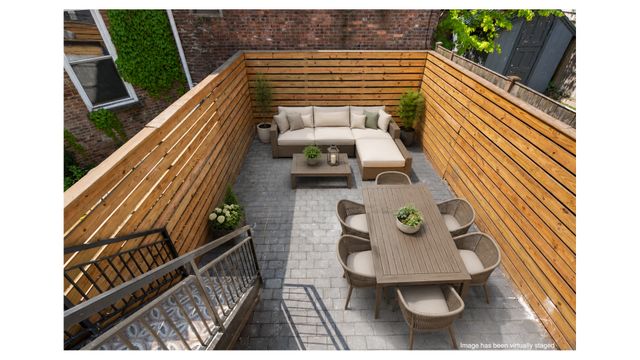 340 CARROLL Street, New York City, NY 11231