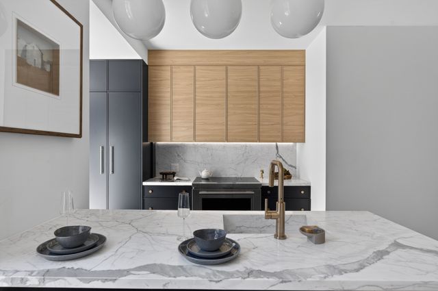 340 CARROLL Street, New York City, NY 11231