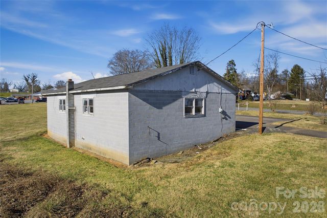 115 Linville Street, Morganton, NC 28655
