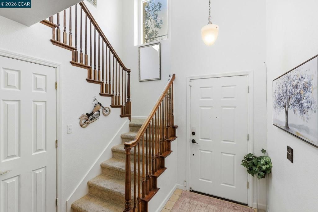 Image 12 of property listing at 356 Turnstone Circle, Pittsburg, CA 94565