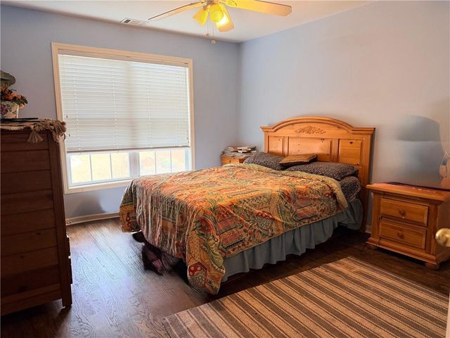 2100 Skyland Cove Lane, Snellville, GA 30078