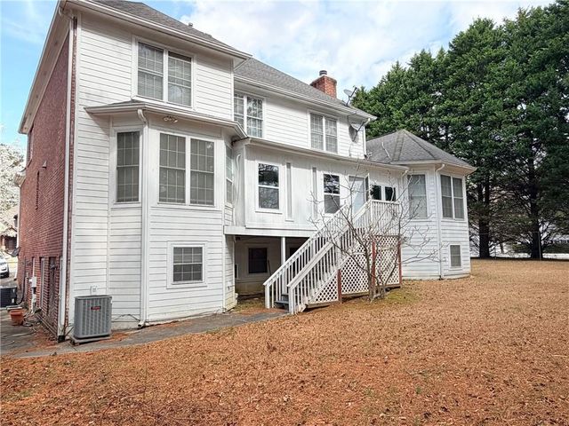 2100 Skyland Cove Lane, Snellville, GA 30078