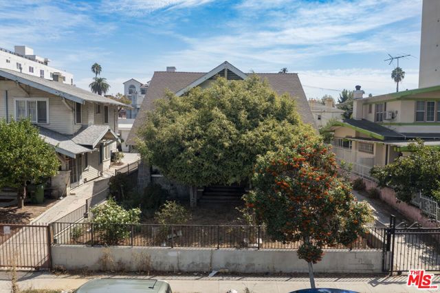 918 S Kingsley Drive, Los Angeles, CA 90006
