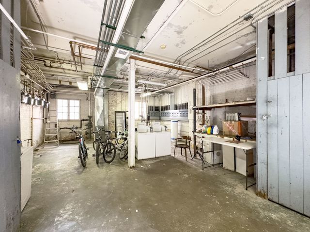918 Green Bay Road 2C, Winnetka, IL 60093