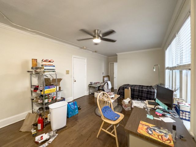 918 Green Bay Road 2C, Winnetka, IL 60093