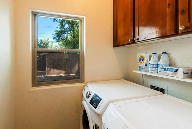 3609 20th Ave, Sacramento, CA 95820