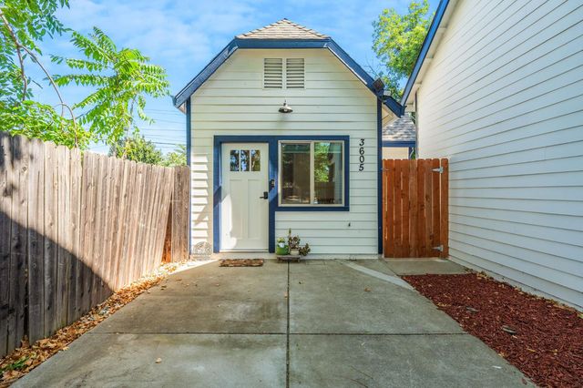 3609 20th Ave, Sacramento, CA 95820