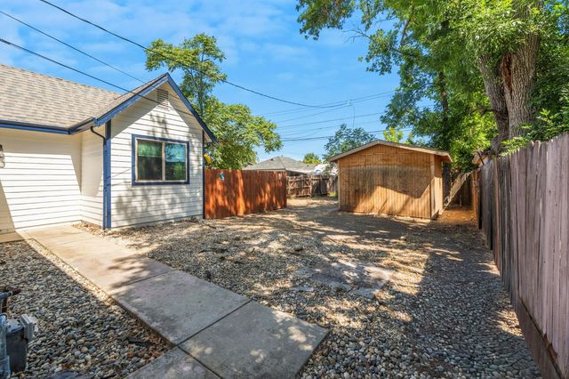 3609 20th Ave, Sacramento, CA 95820