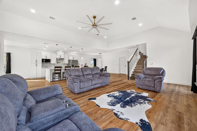 2479 Road 5838, Cleveland, TX 77327