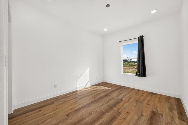 2479 Road 5838, Cleveland, TX 77327