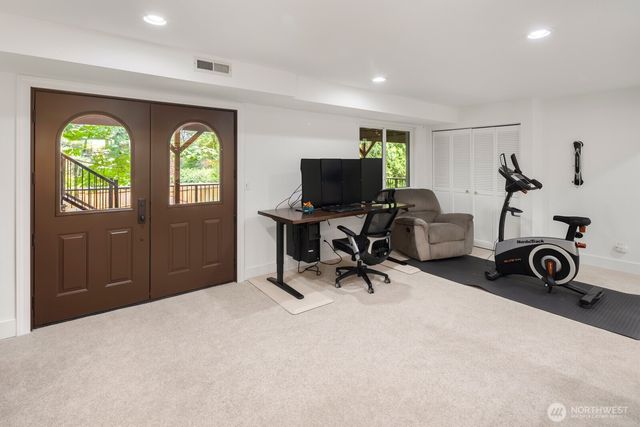 11828 NE 103rd Place, Kirkland, WA 98033