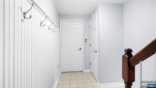 338 Oswego Court, West New York, NJ 07093