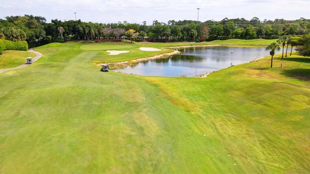 10220 Andover Coach Circle H2, Lake Worth, FL 33449
