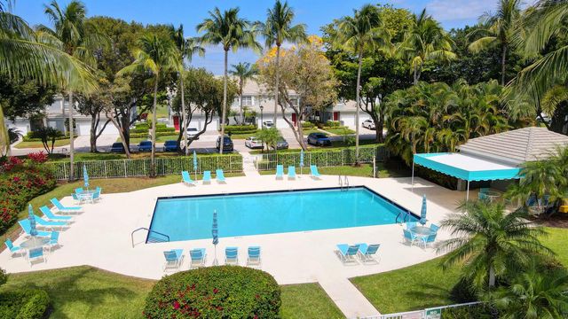10220 Andover Coach Circle H2, Lake Worth, FL 33449