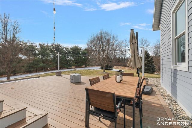 6522 Skyridge Drive NE, Belmont, MI 49306