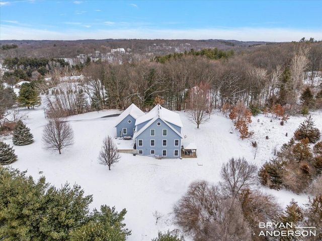 6522 Skyridge Drive NE, Belmont, MI 49306