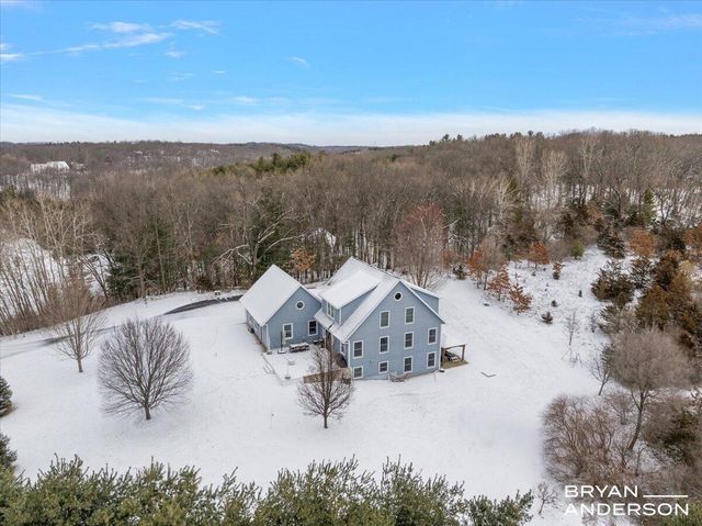 6522 Skyridge Drive NE, Belmont, MI 49306