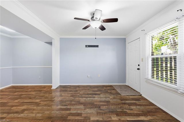 1529 Darren CIR, Portsmouth, VA 23701