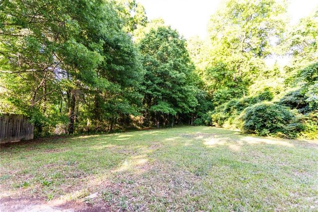 1431 S Broad Street, Monroe, GA 30655