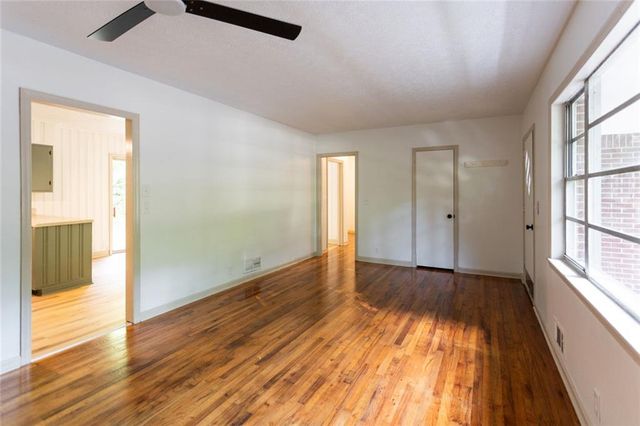1431 S Broad Street, Monroe, GA 30655