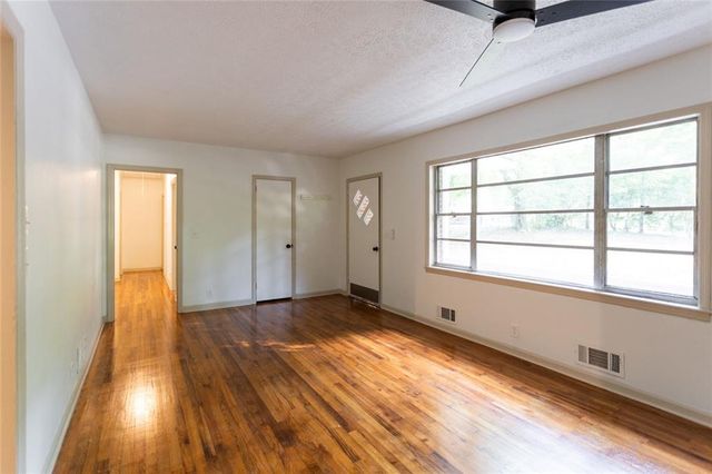 1431 S Broad Street, Monroe, GA 30655