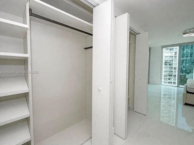 300 Sunny Isles Blvd 4-802, Sunny Isles Beach, FL 33160