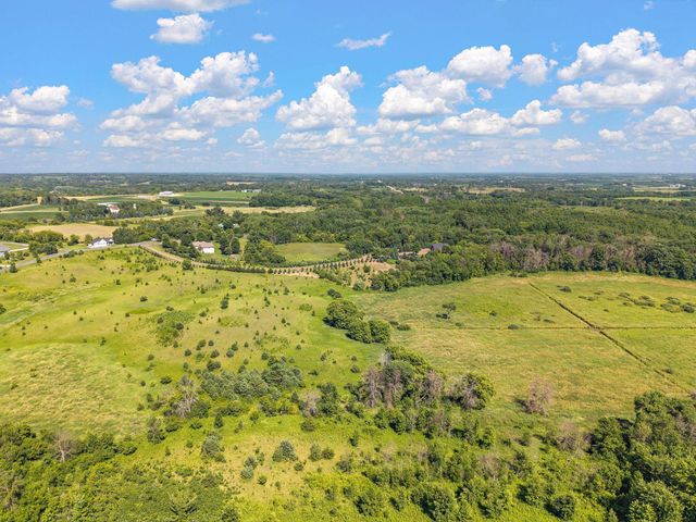 2786 44th Street W, Webster, MN 55088