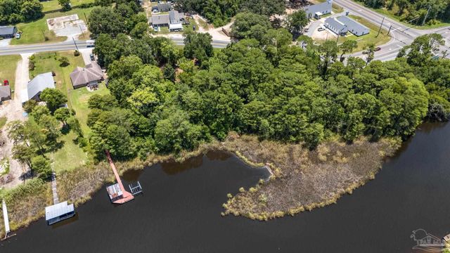10950 Lillian Hwy, Pensacola, FL 32506