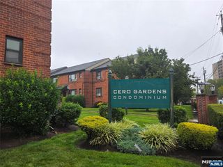 2175 N Central Road A, Fort Lee, NJ 07024
