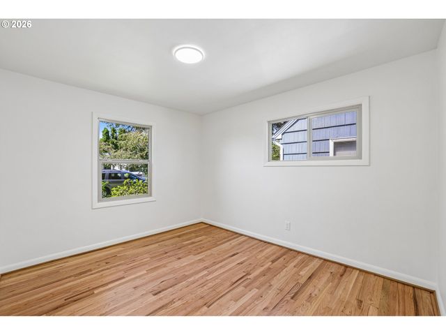 536 28TH Ave, Longview, WA 98632
